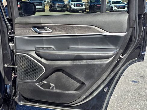 Used 2021 Jeep Grand Cherokee L Limited image 47