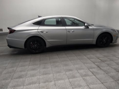 Used 2020 Hyundai Sonata SEL w/ Convenience Package FWD image 10