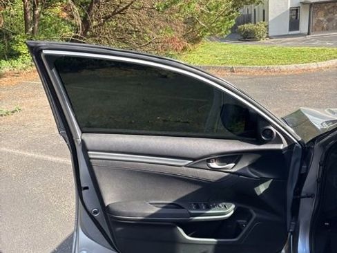 Used 2016 Honda Civic EX image 24