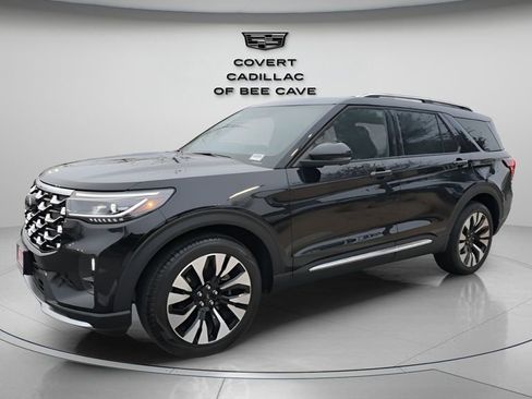 Used 2025 Ford Explorer Platinum w/ LUX Leather Package image 3