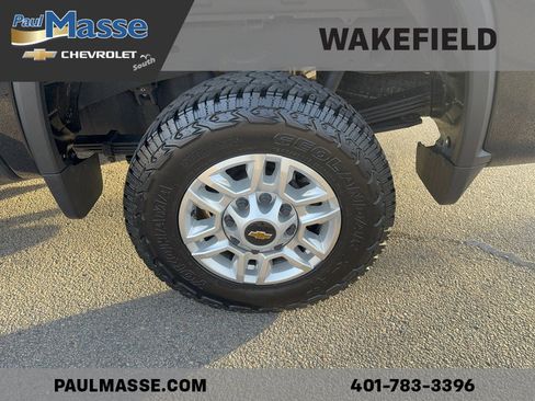 Used 2024 Chevrolet Silverado 2500 LT AWD/4WD image 23