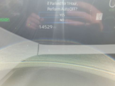 Used 2025 Toyota Prius XLE FWD image 25
