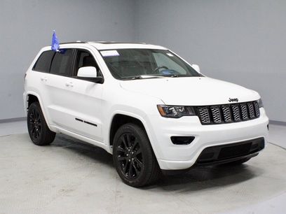 Used 2020 Jeep Grand Cherokee Altitude