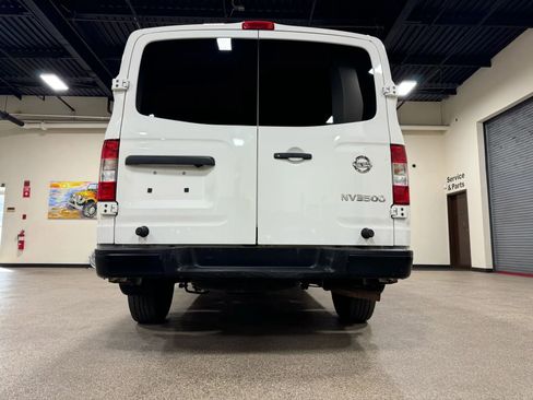 Used 2018 Nissan NV 3500 S image 20