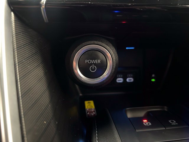 Used 2024 Toyota Venza Nightshade AWD/4WD image 26