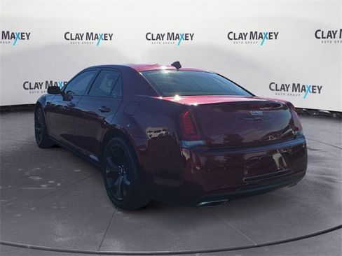 Used 2021 Chrysler 300 S image 3
