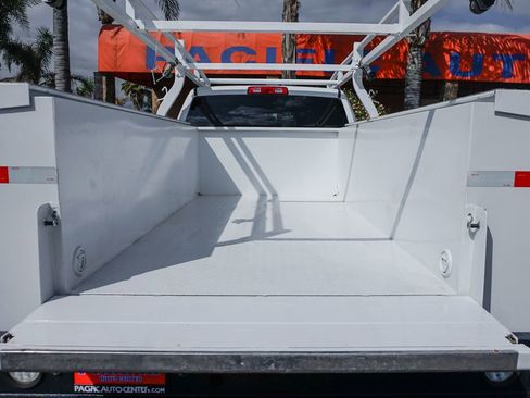 Used 2019 RAM 2500 Tradesman RWD image 8