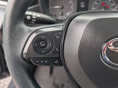 Used 2025 Toyota Corolla LE FWD image 15