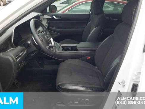 Used 2024 Hyundai Palisade Calligraphy image 8