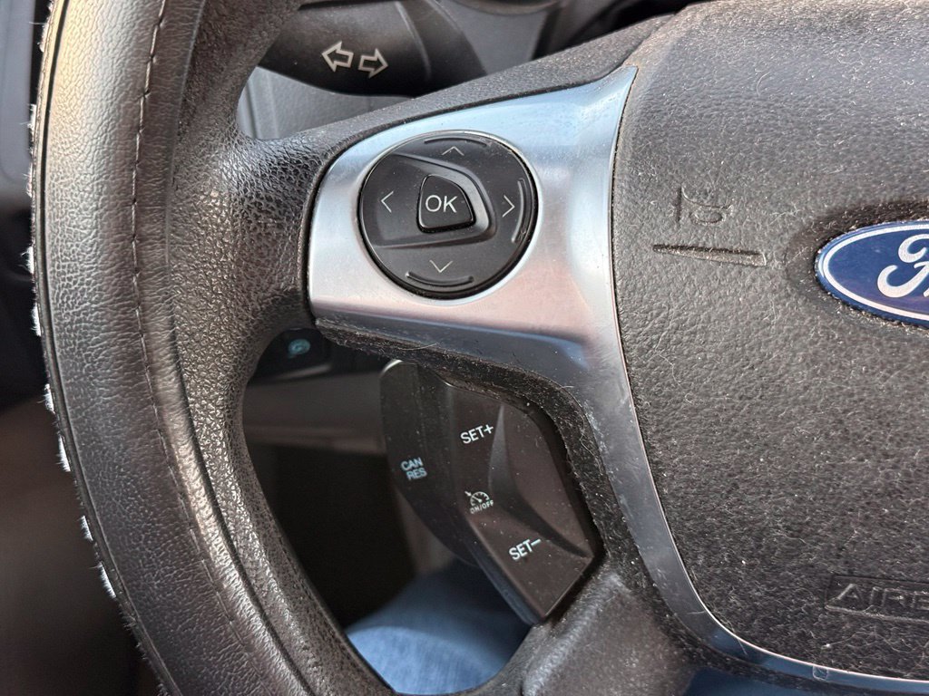 Used 2012 Ford Focus SE w/ SE Winter Pkg FWD image 17