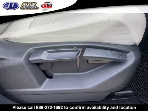 Used 2019 Volkswagen Tiguan SEL FWD image 15