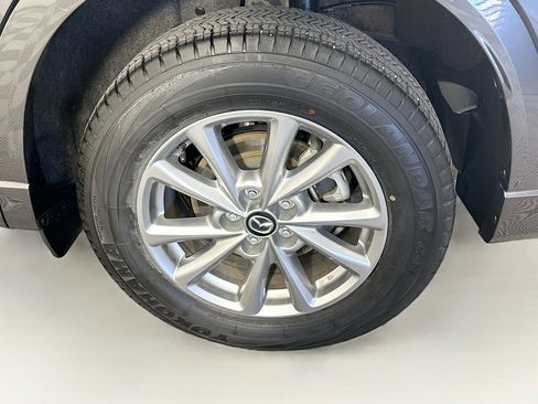 Used 2025 MAZDA CX-5 AWD 2.5 S w/ Select Package image 11