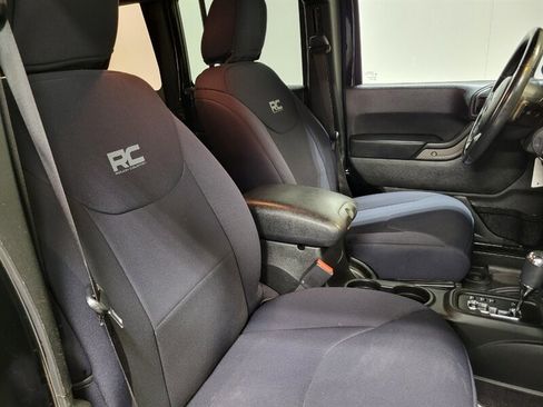Used 2016 Jeep Wrangler Unlimited Sport w/ Quick Order Package 24S AWD/4WD image 48