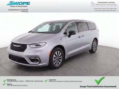 Used 2024 Chrysler Pacifica Limited