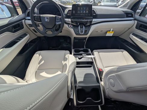New 2026 Honda Odyssey EX-L image 11