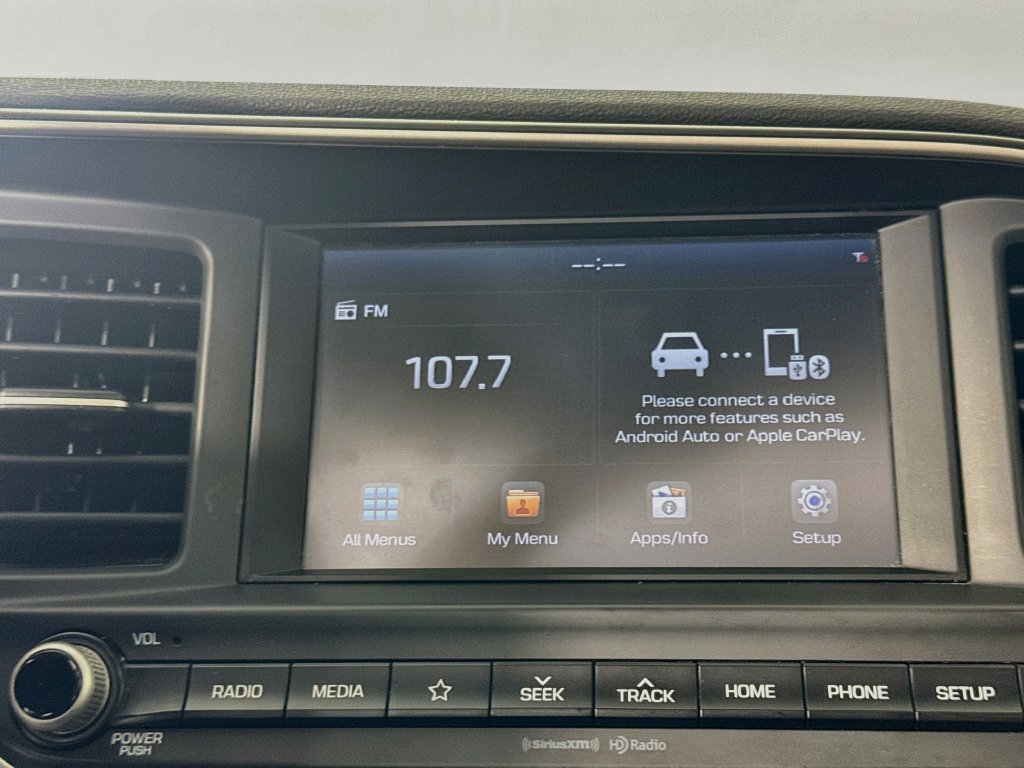 Used 2019 Hyundai Elantra Value Edition FWD image 17