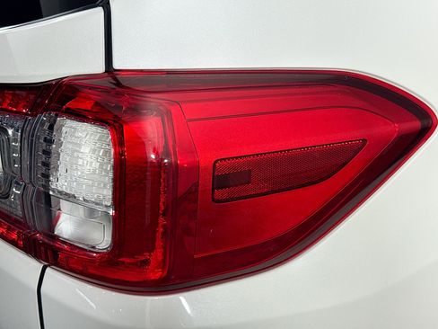 Used 2023 Subaru Ascent Premium w/ Convenience Package image 33