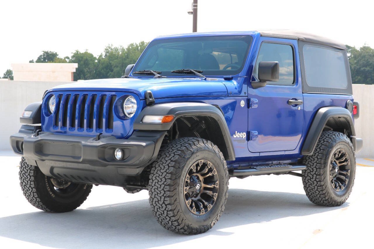Used 2020 Jeep Wrangler Sport AWD/4WD image 5