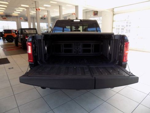 Used 2025 RAM 1500 Limited image 6