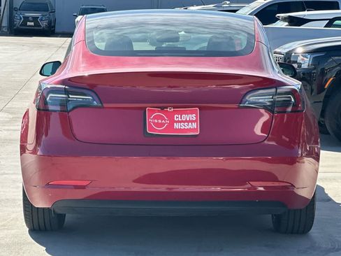 Used 2022 Tesla Model 3 image 8