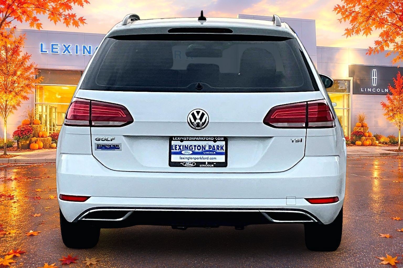 Used 2018 Volkswagen Golf S FWD image 6