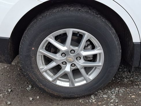 Certified 2023 Chevrolet Equinox LS w/ LS Convenience Package FWD image 34