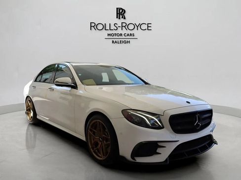 Used 2020 Mercedes-Benz E 450 4MATIC Sedan image 3
