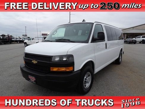 Used 2020 Chevrolet Express 3500 LS image 1