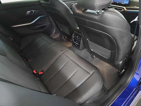 Used 2023 BMW 330i Sedan w/ M Sport Package RWD image 16