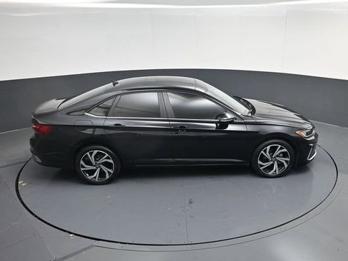 Used 2025 Volkswagen Jetta SEL FWD image 44