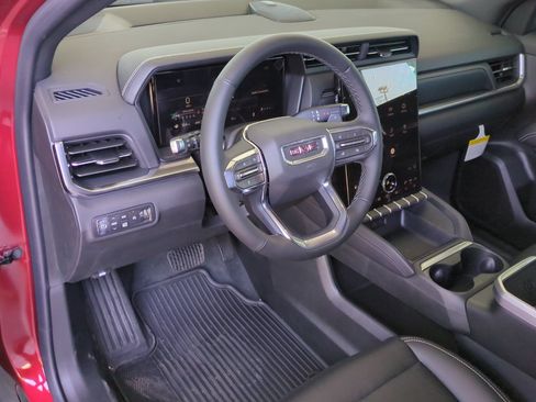 New 2026 GMC Terrain Elevation w/ Elevation Premium Package AWD/4WD image 9
