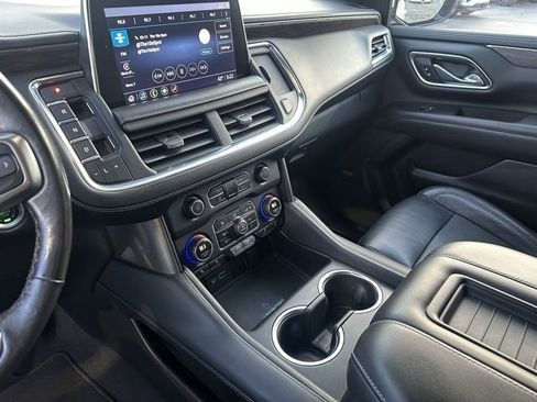 Used 2021 Chevrolet Tahoe LT w/ LT Signature Package image 11