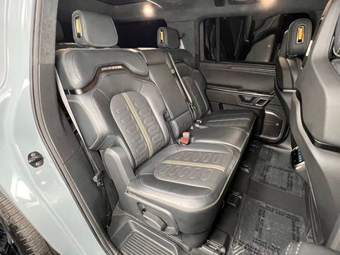 Used 2024 Rivian R1S Adventure image 12