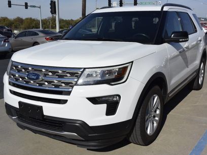Used 2018 Ford Explorer XLT w/ Equipment Group 201A