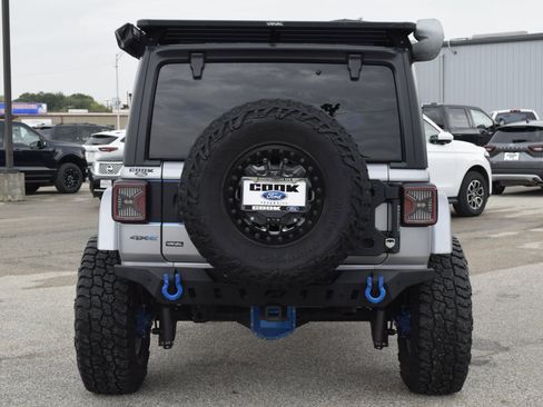 Used 2021 Jeep Wrangler Unlimited Rubicon 4xe image 9