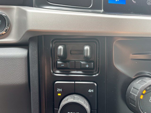 New 2026 Ford F250 XLT w/ XLT Premium Package AWD/4WD image 16