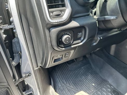 Used 2021 RAM 1500 Big Horn AWD/4WD image 20