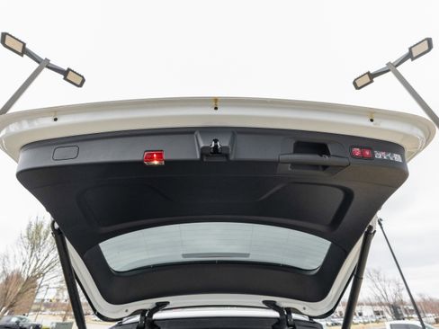 New 2026 Mercedes-Benz GLE 450 4MATIC image 11