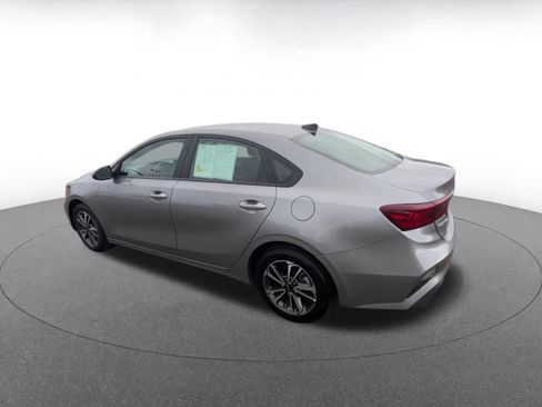 Used 2024 Kia Forte LXS FWD image 10
