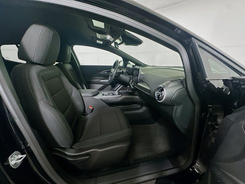 Used 2025 Chevrolet Equinox EV LT FWD image 30