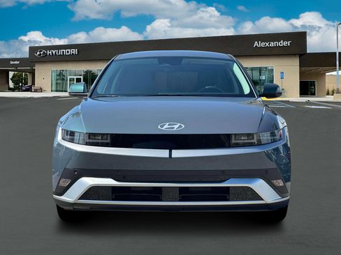 New 2026 Hyundai Ioniq 5 SE image 12