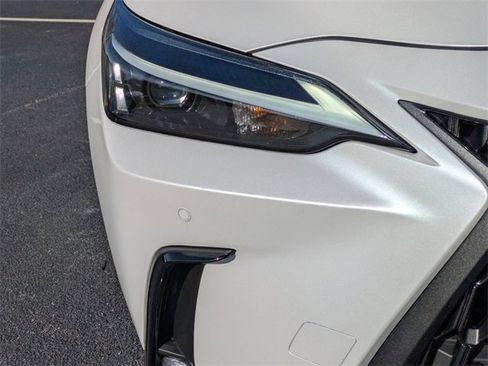 Used 2025 Lexus NX 250 250 Premium w/ Towing Package (2000 Lbs) image 10