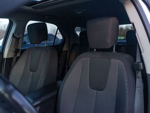 Used 2016 Chevrolet Equinox LT w/ Convenience Package image 10