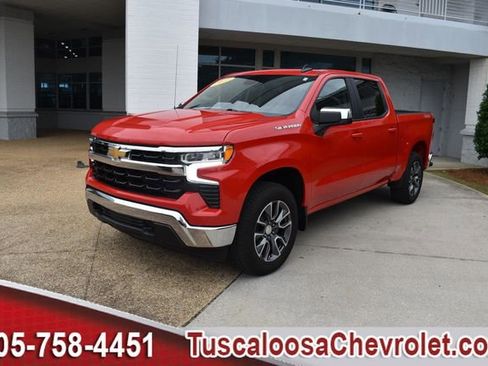 Used 2023 Chevrolet Silverado 1500 LT AWD/4WD image 5