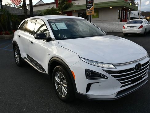 Used 2022 Hyundai Nexo Blue FWD image 1