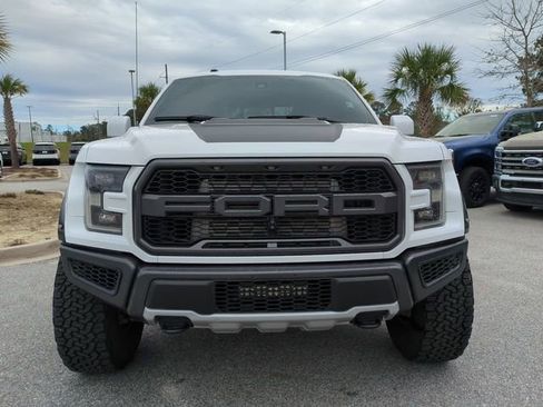 Used 2018 Ford F150 Raptor w/ Equipment Group 802A Luxury image 9