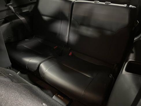 Used 2024 Mitsubishi Outlander SEL image 12