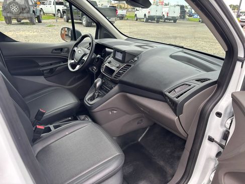 Used 2022 Ford Transit Connect XL FWD image 20