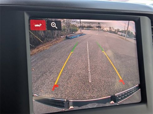 Certified 2022 RAM 1500 Laramie image 19