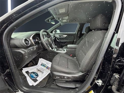 Used 2021 Chevrolet Blazer LT image 9